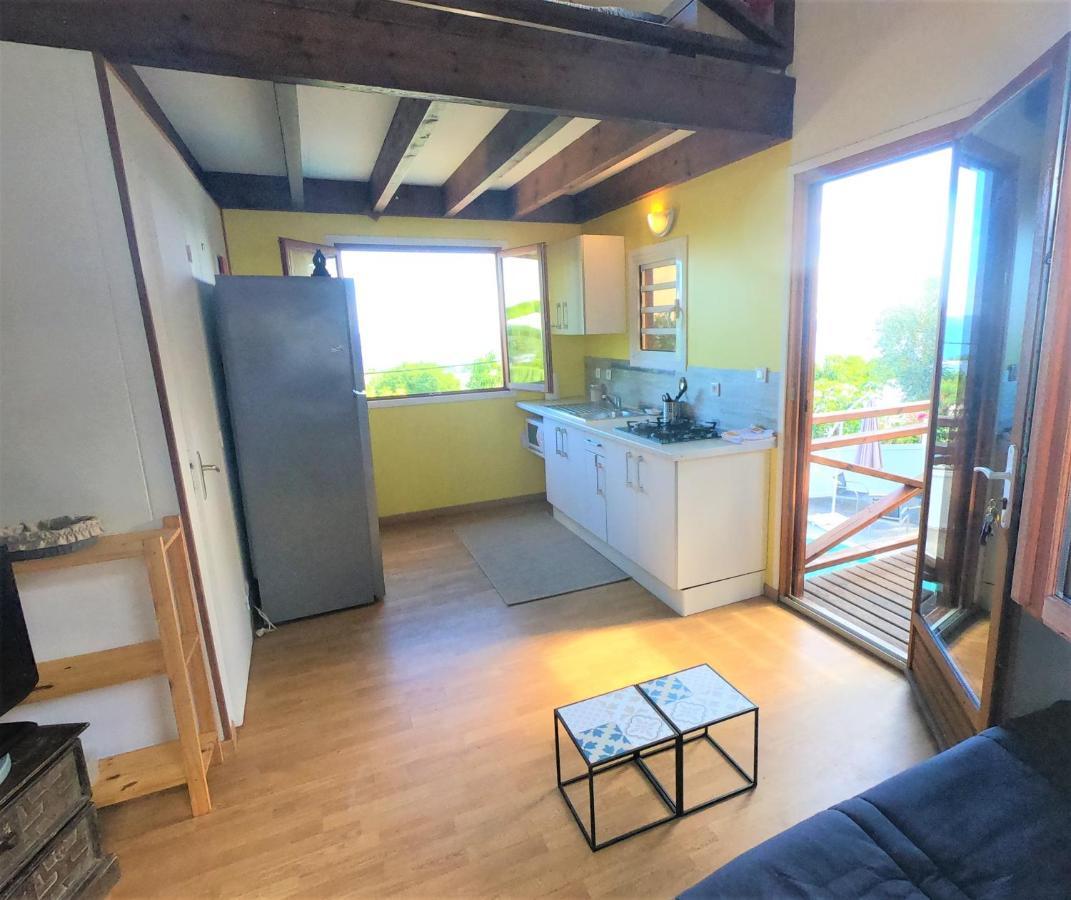 Le Clos De Val - Vue Mer La Possession Habitación foto